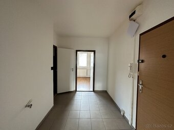 2kk po rekonstrukci Vladimírská 2512, 6.patro volný - 6