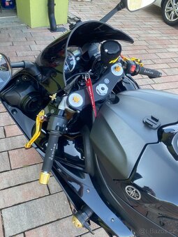 Yamaha R1 RN19 / 2007 - 6