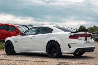 DODGE CHARGER SRT WIDEBODY 6,4l V8 DPH - Amerika Na Kolech - 6
