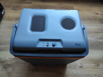 Auto elektricky chladicí box 29L - 6