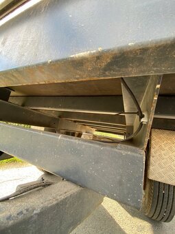 Prodám přívěs kategorie O1 s ložnou plochou 1730 × 2480 mm - 6