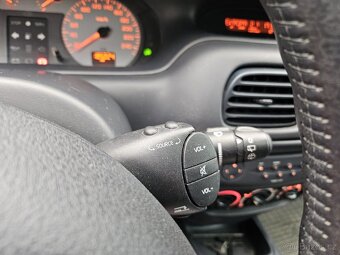 Renault Megane combi 1,8 16V I. Maj. ČR serviska - 6