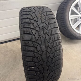Alu kola Škoda, zimní Nokian 6mm 215/45 R16, 5x100 - 6