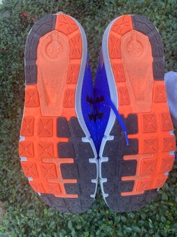 Panské běžecké boty UA nové vel 47, pošta 50,- - 6