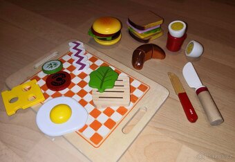 Sada dřevěných hraček a her Vilac vaření zvířátka hodiny - 6