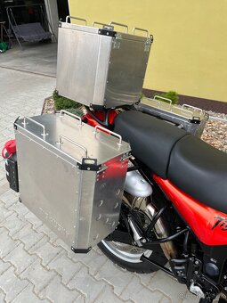 Triumph Tiger 955i - 6