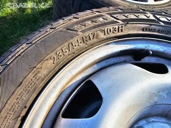 Kola VW T5, 5x112 ET55 / 235/55 R17 letní. - 6