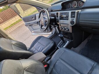 Nissan X-trail 2.5 benzin 121 kw - 4x4 - AUTOMAT - - 6