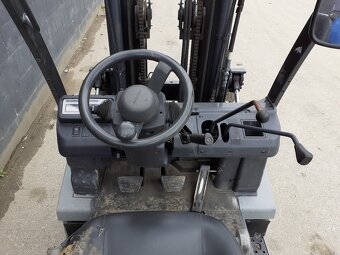 Vysokozdvižný vozík Nissan P1D1A15LQ LPG - 6