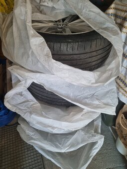 Originál sada disků VW Passat B8 5x112 R17 Merano - 6