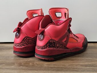 Jordan Spizike iD (2014) - US 9.5 / EU 43 – Coral Red - 6
