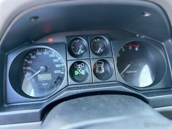 Mitsubishi Pajero 3.2 Di-D, 118 kW, 4x4, 2003 - 6