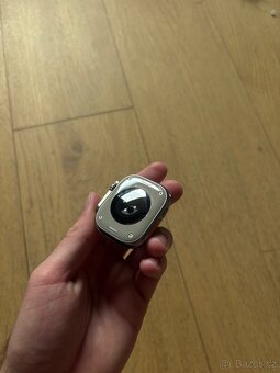 Apple Watch Ultra 2 49mm Cellular + GPS - 6