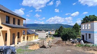 Prostorný moderní rodinný dům na prodej Teplice, Šanov 2 - 6