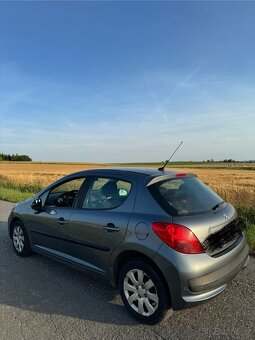 PEUGEOT 207 - 6