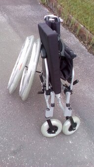 INVALIDNÍ VOZÍK-45 cm -ZADNÍ BRZDY-ZASÍLÁM PO ČR - - 6
