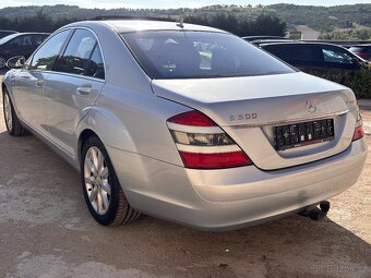 MERCEDES W221,S500 5.5 V8 4MATIC,BOHATÁ VÝBAVA - 6