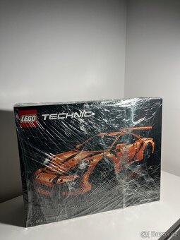PRODÁM LEGO SUPERAUTA FERRARI BUGATTI PORSCHE - 6