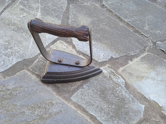 komínová žehlička - 6