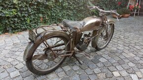 Motocykl MR. 40 léta. - 6