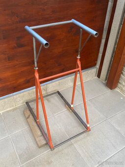 Stacionární bradla, scottovka - 6