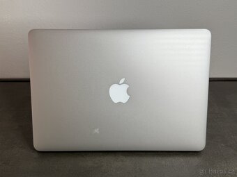 Macbook Air 13'' 2013 / i5 / 4GB / 128GB SSD / DPH - 6