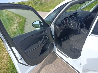 Zafira 7 míst - 6