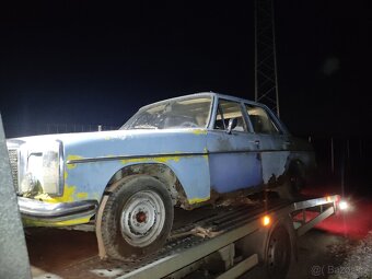 Mercedes W115 220D - 6