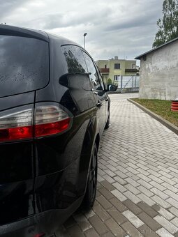 Ford s.max. 2.2tdci. 125 kw - 6