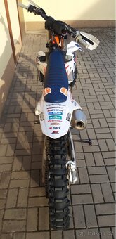 KTM 450 sxf 2022 - 6