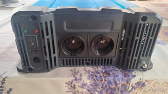 Prodám měnič napětí 24v na 230v 3000w - 6