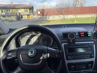 Prodám Škoda Octavia 2.0 TDI 103 kW Style (2010) - 6