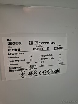 Lednice s mrazákem Electrolux - 6
