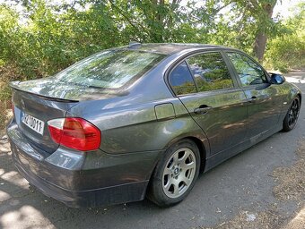 Bmw e90 325i - 6