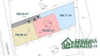 Prodej pozemku 700 m2 - 6