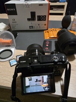 Sony A6000 + 16-50mm + 55-210mm + bohaté příslušenství - 6