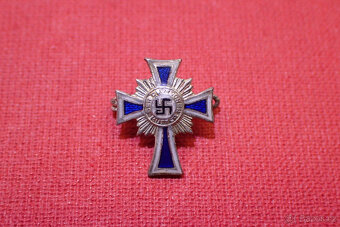 Mutterkreuz na klopu  - 6