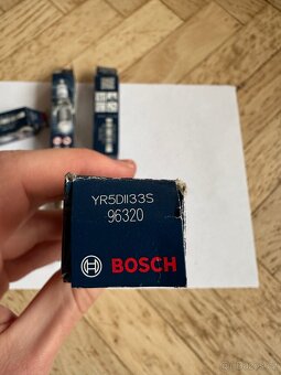 Zapalovací svíčka BOSCH (YR5DII33S) 4ks - 6