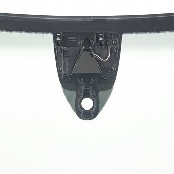 Audi TT cabrio čelní sklo - 6