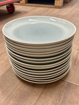 Talíře různé - 6