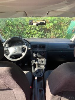 VW Golf IV 1.4 55 kW - 6