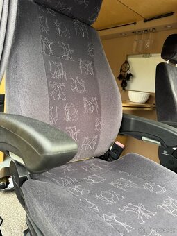 Pneumatické sedačky GRAMER CHICAGO ,Mercedes Sprinter - 6