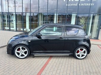 Suzuki Swift 1.5i 75kW Sport Black Edition - 6