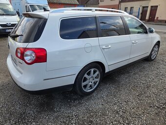 VOLKSWAGEN PASSAT B6 VARIANT HIGHLINE 4x4 - 6