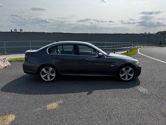 BMW 330i X-Drive - 2007 - 6