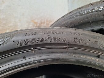 Prodám letní pneu 225/40/19 Bridgestone - 6
