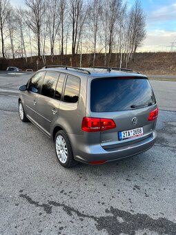 Vw touran - 6