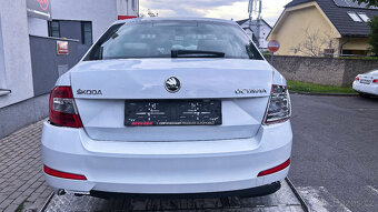 Vůz na náhradní díly Škoda Octavia 3 sedan 2015 CLHA QHU LS9 - 6