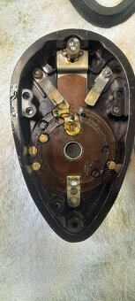 Jawa spínací skříňka - 6