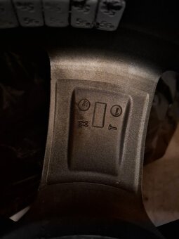 DEZENT 4x Alu + 4x 205/55/16 zimní +4xTPMS 4x - 6